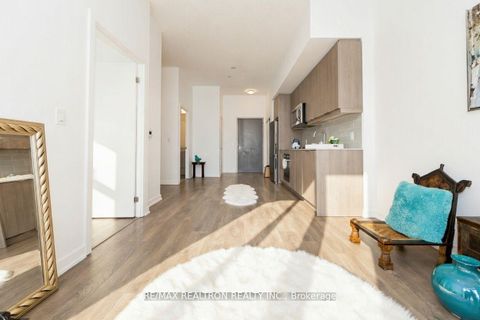 Photo 7 at 101 - 36 Forest Manor Road, Henry Farm, Toronto