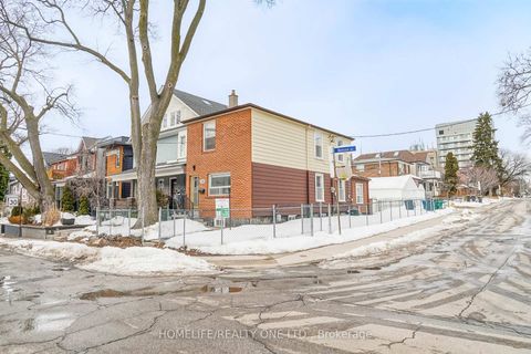 Photo 3 at 104 Benson Avenue, Wychwood, Toronto