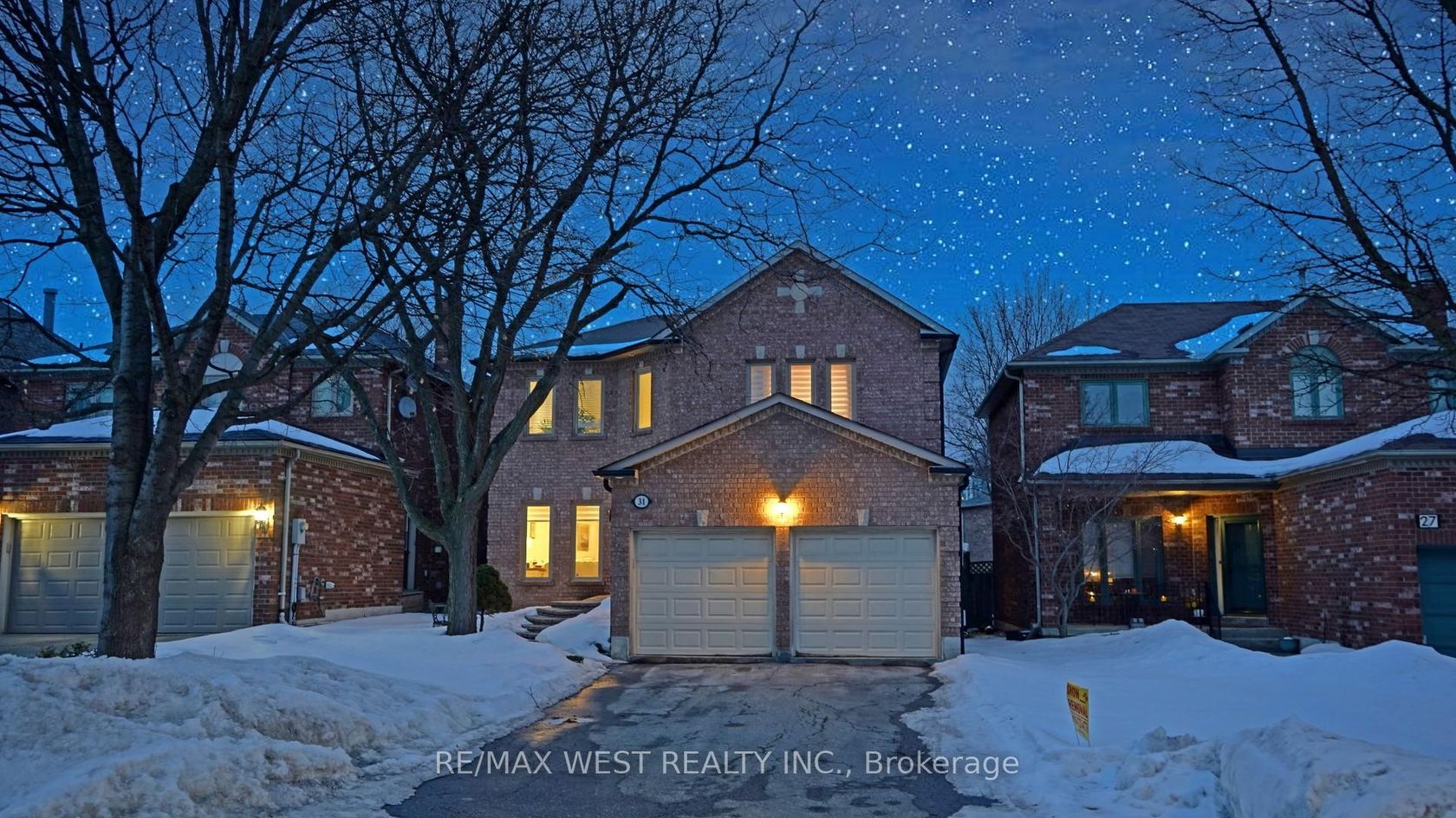 31 Mulholland Drive, Beverley Glen, Vaughan photo number 2