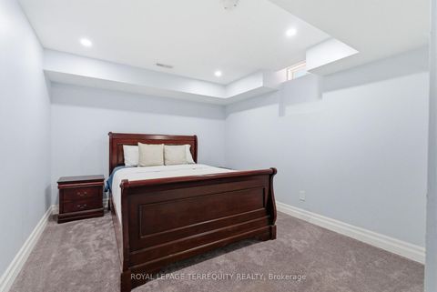 Photo 13 at 1747 Arborwood Drive, Taunton, Oshawa