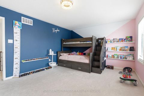 Photo 17 at 1747 Arborwood Drive, Taunton, Oshawa