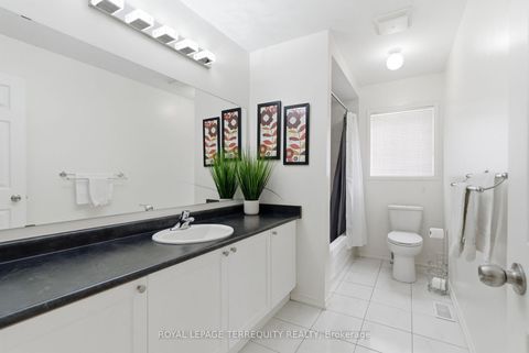 Photo 19 at 1747 Arborwood Drive, Taunton, Oshawa