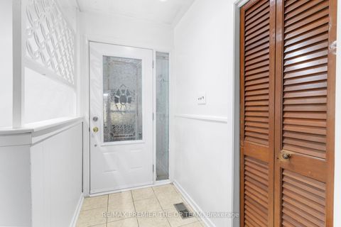 Photo 8 at 16 Brantwood Drive, Woburn, Toronto