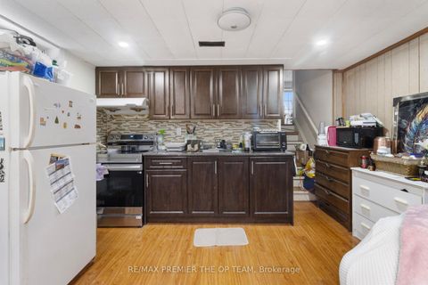 Photo 34 at 16 Brantwood Drive, Woburn, Toronto