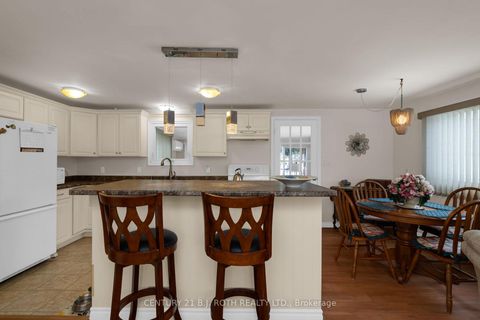 Photo 7 at 73 Main Street, Rural Innisfil, Innisfil