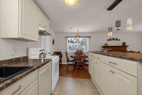 Photo 8 at 73 Main Street, Rural Innisfil, Innisfil