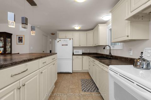 Photo 9 at 73 Main Street, Rural Innisfil, Innisfil