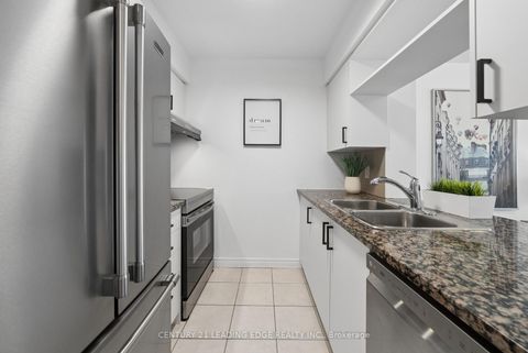 Photo 8 at 1103 - 70 Town Centre Court, Bendale, Toronto