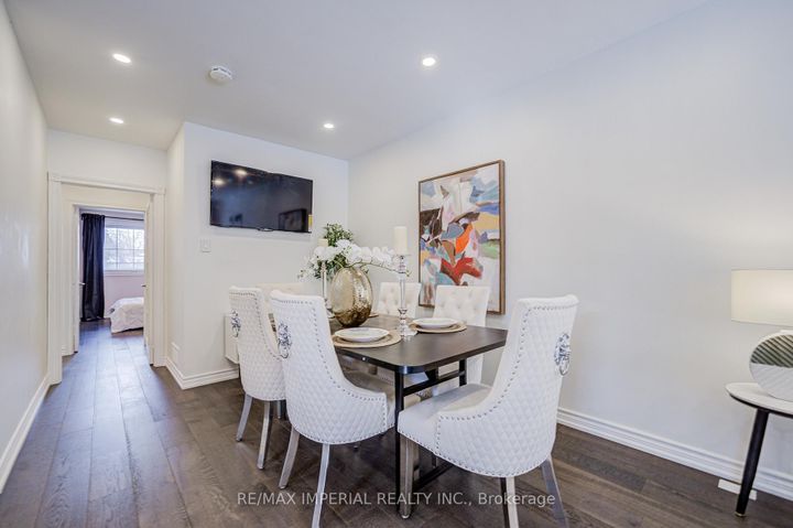 Photo 11 at 254 Browndale Crescent, Crosby, Richmond Hill