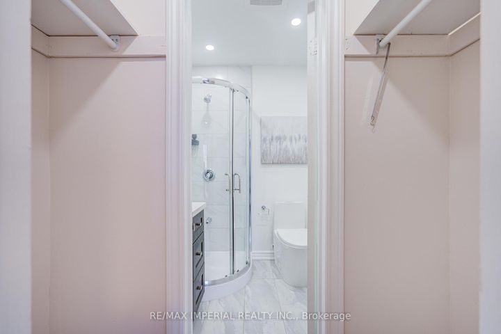 Photo 19 at 254 Browndale Crescent, Crosby, Richmond Hill