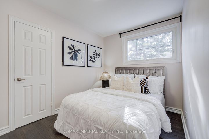 Photo 21 at 254 Browndale Crescent, Crosby, Richmond Hill