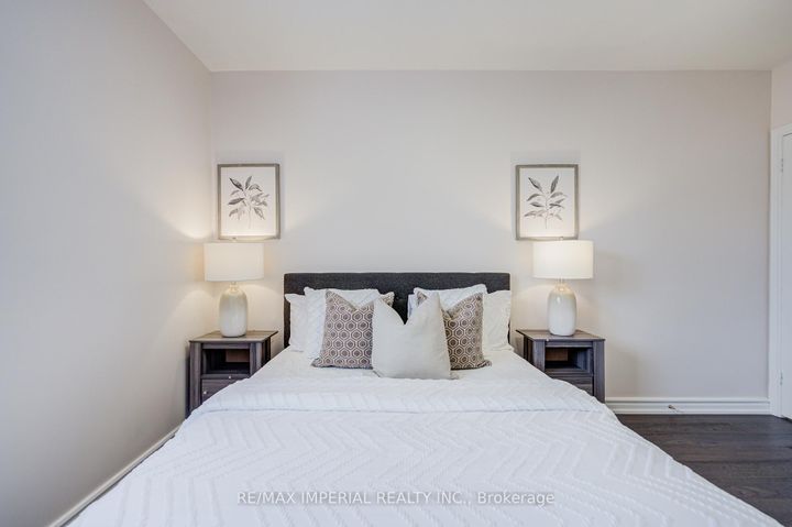 Photo 26 at 254 Browndale Crescent, Crosby, Richmond Hill