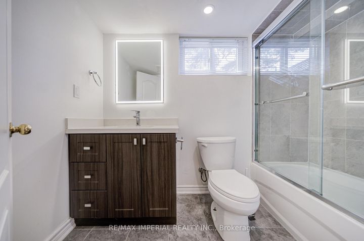 Photo 39 at 254 Browndale Crescent, Crosby, Richmond Hill