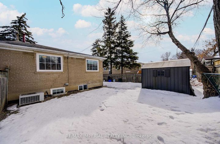 Photo 48 at 254 Browndale Crescent, Crosby, Richmond Hill