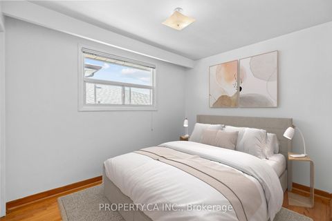 Photo 4 at 48 Navaho Drive, Pleasant View, Toronto