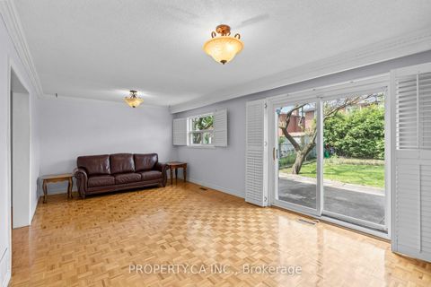 Photo 21 at 48 Navaho Drive, Pleasant View, Toronto