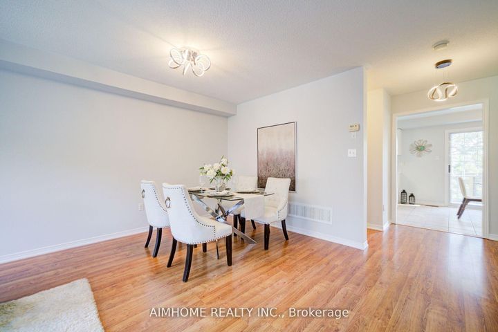 Photo 14 at 27 Warrington Way, Berczy, Markham