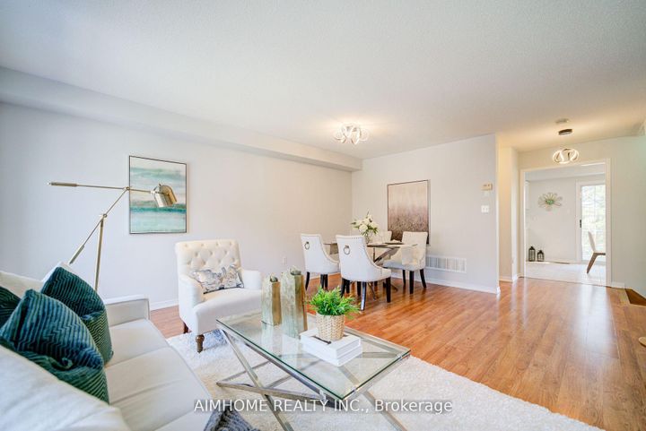 Photo 18 at 27 Warrington Way, Berczy, Markham
