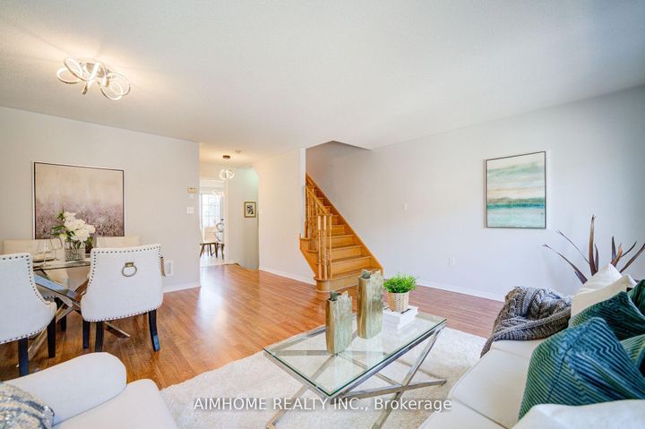 Photo 19 at 27 Warrington Way, Berczy, Markham