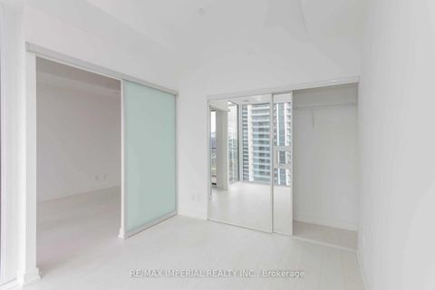 Photo 11 at 2001 - 19 Western Battery Road, Niagara, Toronto