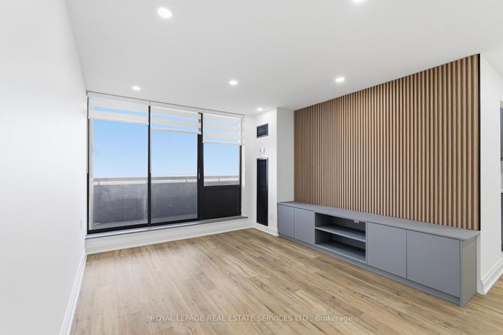 Photo 7 at 2605 - 18 Knightsbridge Road, Queen Street Corridor, Brampton