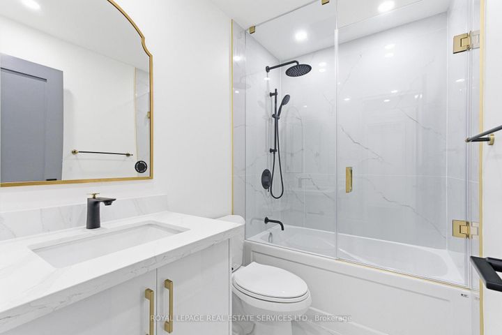 Photo 29 at 2605 - 18 Knightsbridge Road, Queen Street Corridor, Brampton