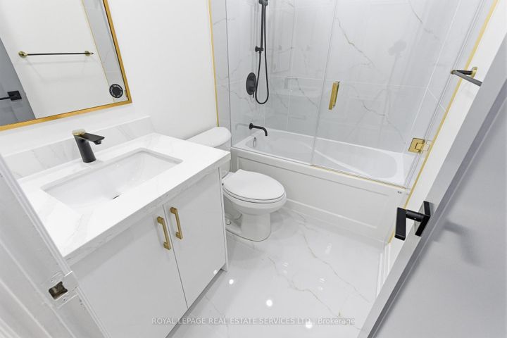 Photo 30 at 2605 - 18 Knightsbridge Road, Queen Street Corridor, Brampton