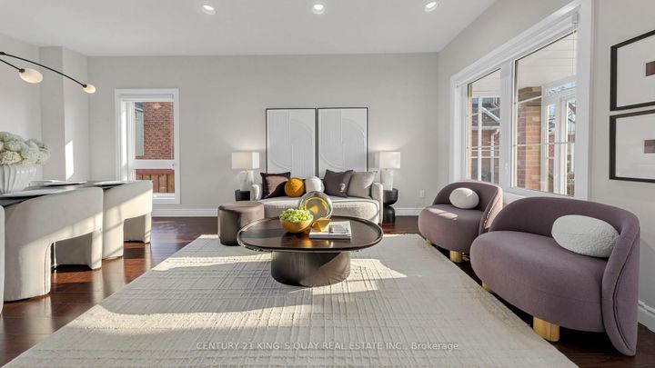 Photo 7 at 92 Canterfield Close, Markville, Markham