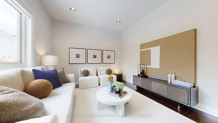 Photo 12 at 92 Canterfield Close, Markville, Markham