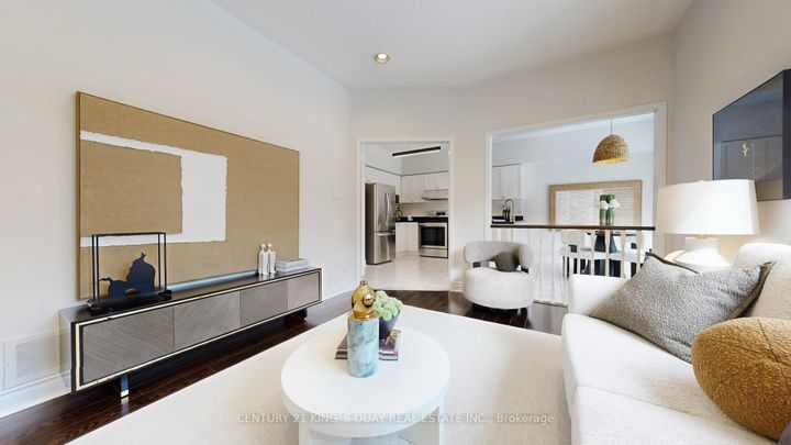 Photo 15 at 92 Canterfield Close, Markville, Markham