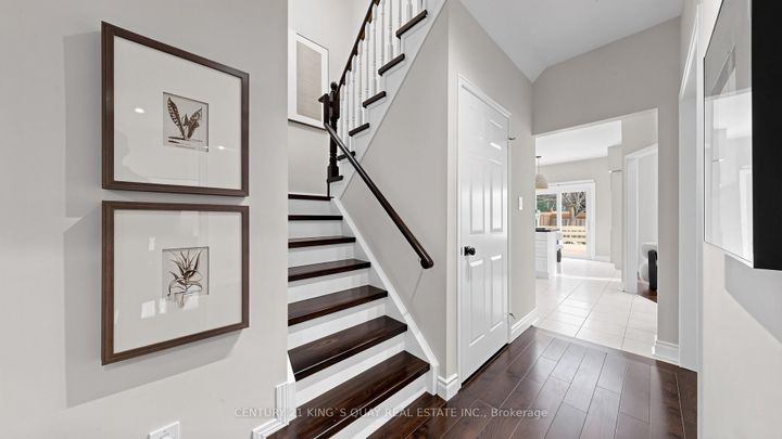 Photo 24 at 92 Canterfield Close, Markville, Markham