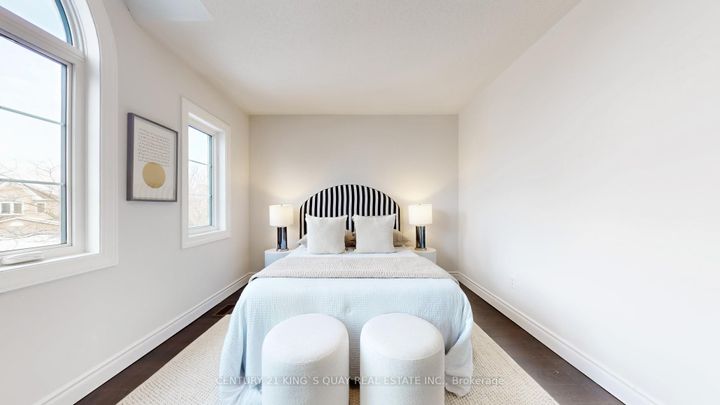 Photo 40 at 92 Canterfield Close, Markville, Markham