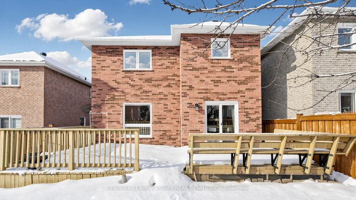 Photo 49 at 92 Canterfield Close, Markville, Markham