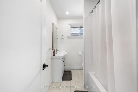 Photo 20 at 39 Treadgold Crescent, Donalda, Toronto