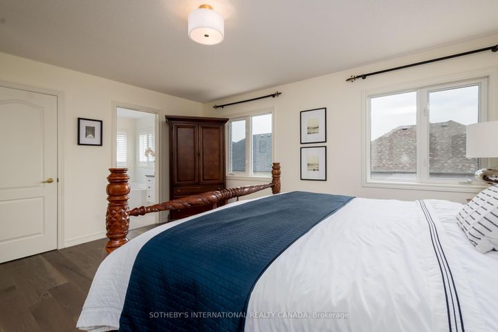 Photo 19 at 16 Saint Clare Boulevard, Vellore Village, Vaughan