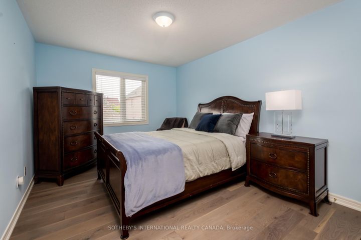 Photo 21 at 16 Saint Clare Boulevard, Vellore Village, Vaughan
