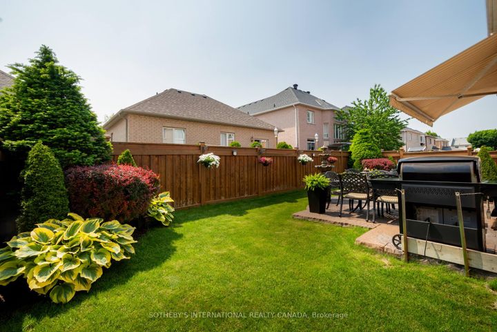 Photo 36 at 16 Saint Clare Boulevard, Vellore Village, Vaughan