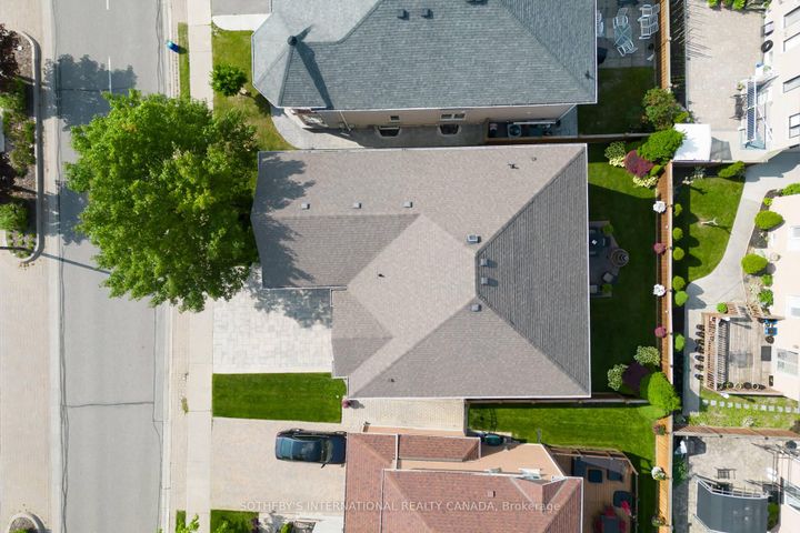 Photo 44 at 16 Saint Clare Boulevard, Vellore Village, Vaughan