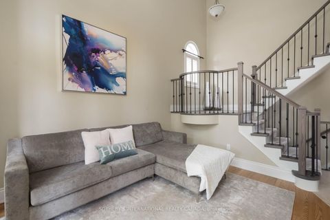 Photo 7 at 16 Saint Clare Boulevard, Vellore Village, Vaughan