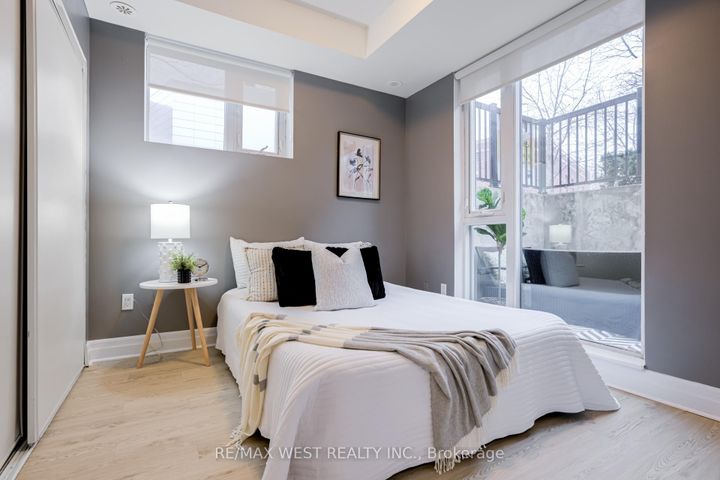 Photo 14 at 101 - 45 Sousa Mendes Street, Junction, Toronto