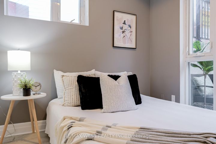 Photo 16 at 101 - 45 Sousa Mendes Street, Junction, Toronto