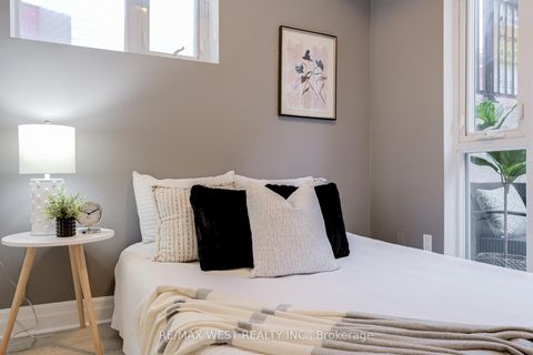 Photo 16 at 101 - 45 Sousa Mendes Street, Junction, Toronto