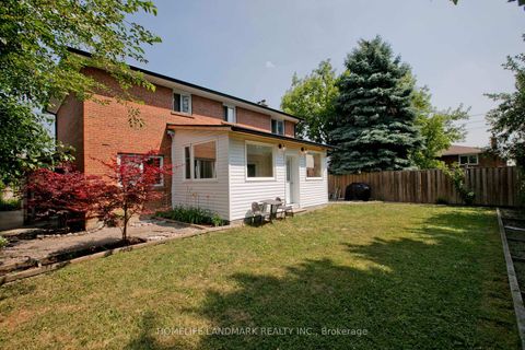 Photo 37 at 157 Pleasant View Drive, Pleasant View, Toronto