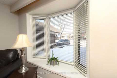 Photo 5 at 7396 Bybrook Drive, Malton, Mississauga