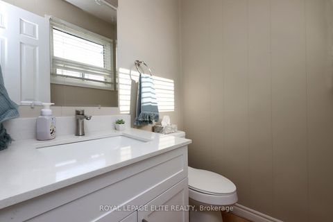 Photo 11 at 7396 Bybrook Drive, Malton, Mississauga