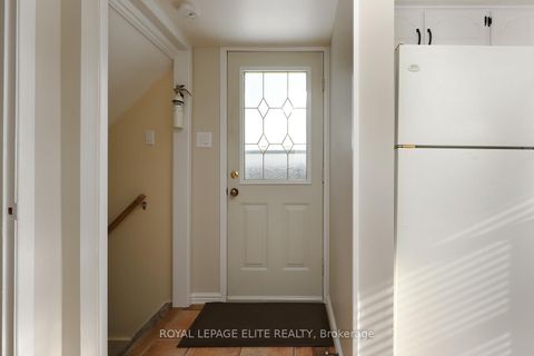 Photo 12 at 7396 Bybrook Drive, Malton, Mississauga