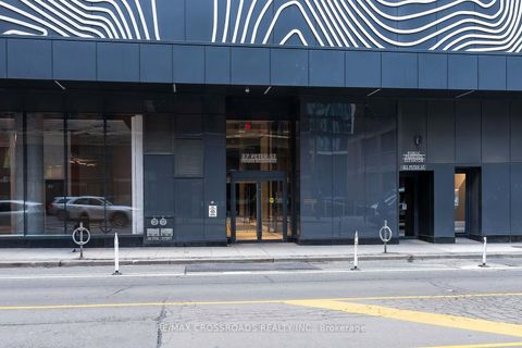 Photo 3 at 4515 - 87 Peter Street, Waterfront Communities C1, Toronto