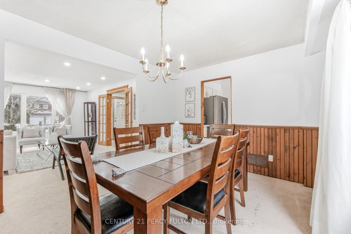 Photo 5 at 782 Aspen Road, Amberlea, Pickering
