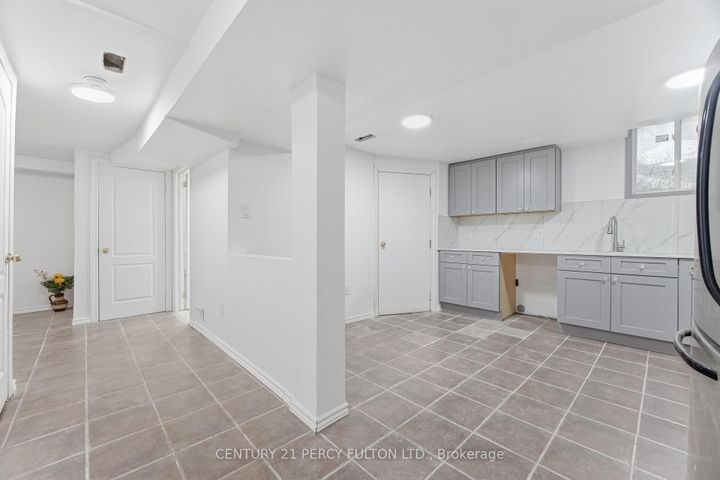 Photo 32 at 782 Aspen Road, Amberlea, Pickering