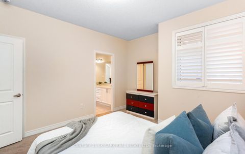 Photo 26 at 20 Nocturne Avenue, Kleinburg, Vaughan